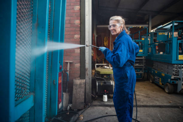 Best Building Exterior Washing  in Staples, CT